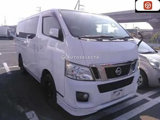 Nissan NV350 Caravan 2015