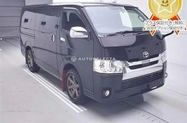 Toyota Hiace 2018, auction grade 4