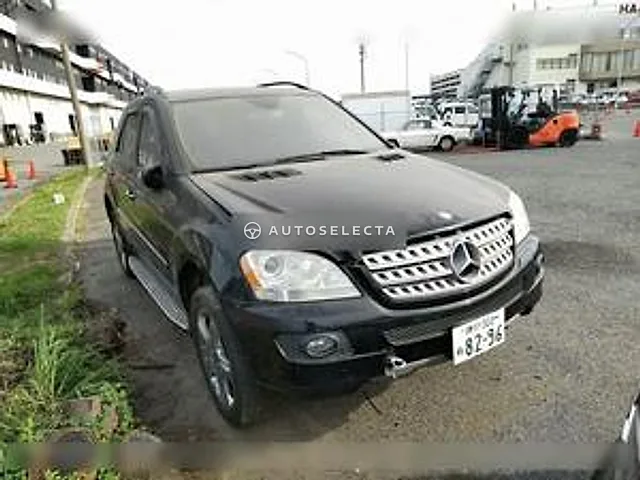 Mercedes-Benz M-Class 2012