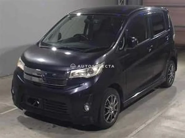 Mitsubishi eK Custom 2013, auction grade 3.5