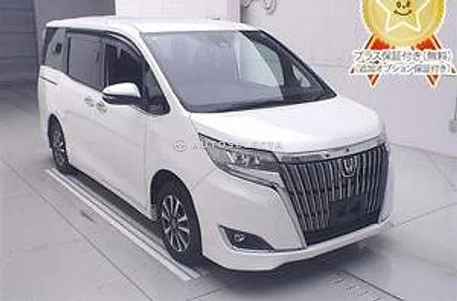 Toyota Esquire 2018, auction grade 4