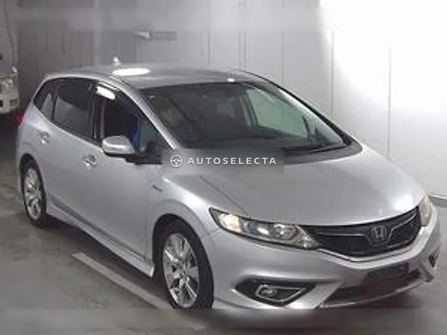 Honda Jade 2016, auction grade 4