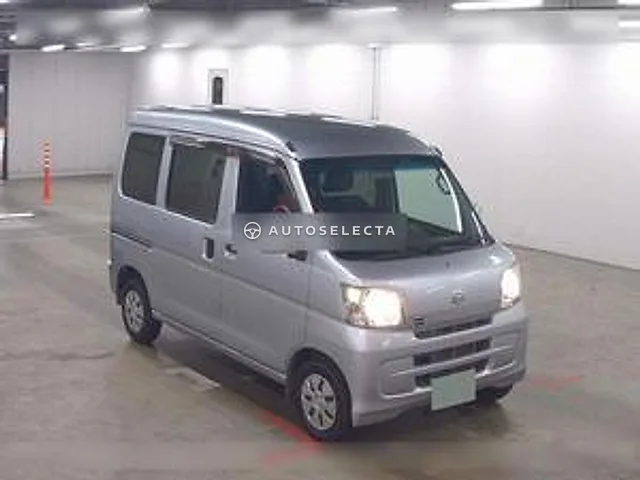 Daihatsu Hijet Cargo 2013, auction grade 4