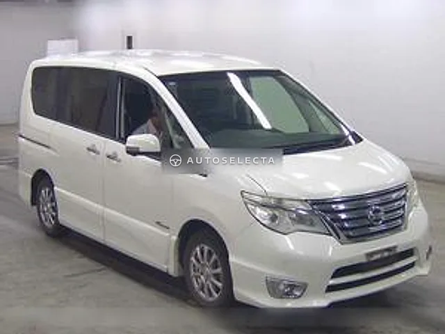 Nissan Serena 2015