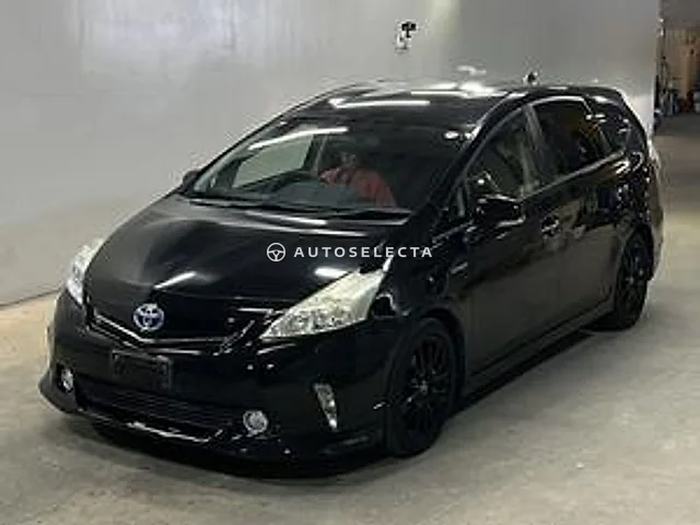 Toyota Prius Alpha 2014, auction grade 4