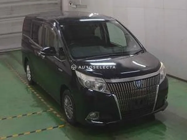 Toyota Esquire 2014, auction grade 3.5