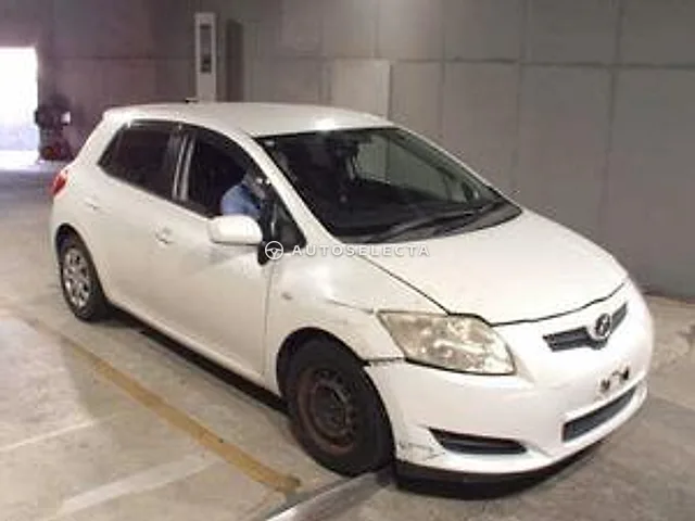 Toyota Auris 2008, auction grade R