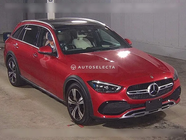 Mercedes-Benz C-Class Station Wagon 2023, auction grade 4.5