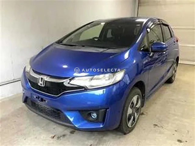 Honda Fit 2016, auction grade 3