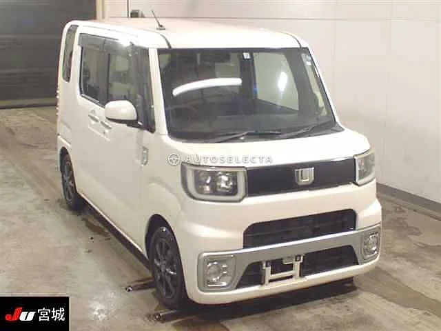 Daihatsu Wake 2015, auction grade 3