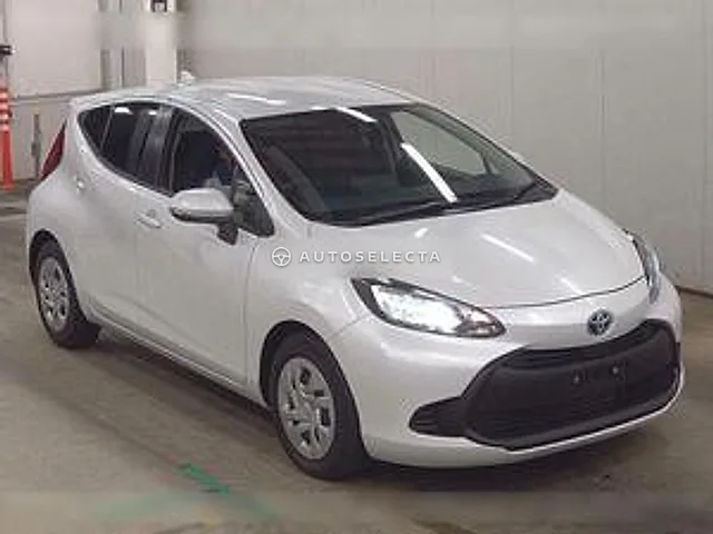Toyota Aqua 2023, auction grade 4.5
