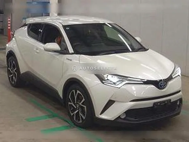 Toyota C-HR 2017, auction grade 4.5