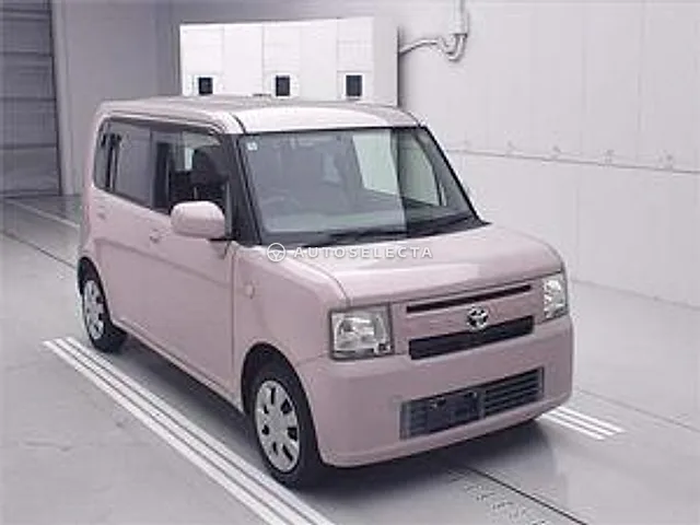 Toyota Pixis Space 2014