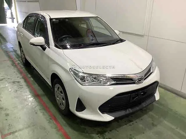 Toyota Corolla Axio 2021, auction grade 4