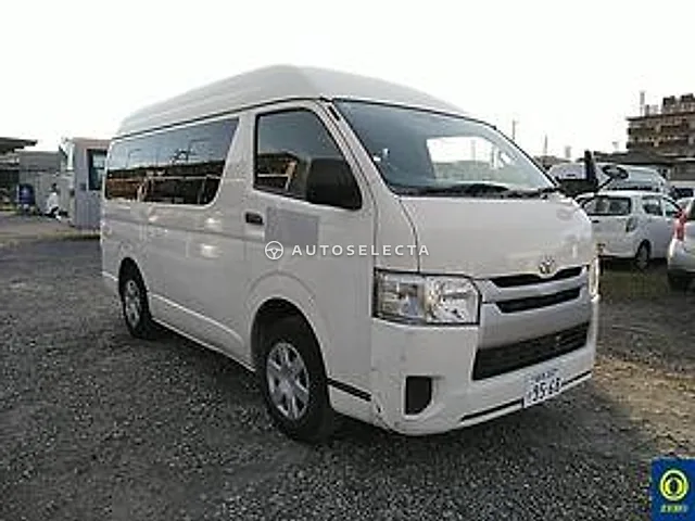 Toyota Hiace 2014, auction grade 3