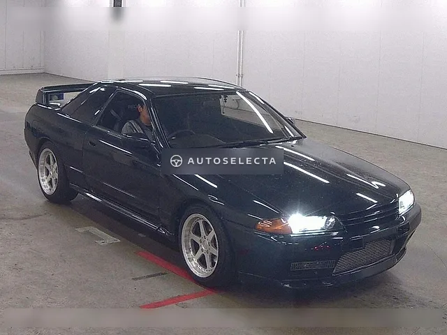 Nissan Skyline GT-R 1992, auction grade 4