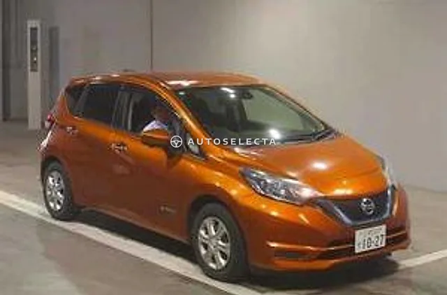 Nissan Note 2018, auction grade 3.5