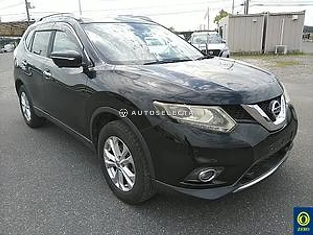 Nissan X-Trail 2015, auction grade 3.5