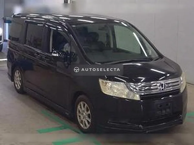 Honda Stepwgn 2011, auction grade 3.5