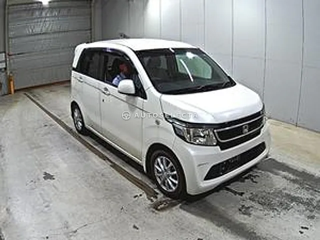Honda N-WGN 2015, auction grade 4