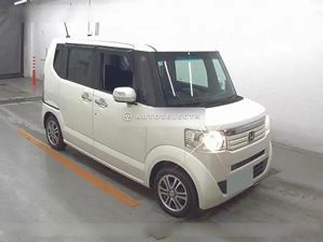 Honda N-BOX 2013, auction grade R