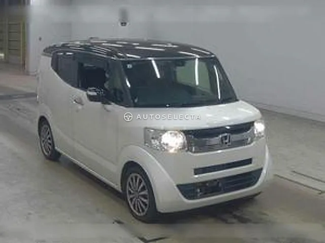 Honda N-BOX Slash 2016, auction grade 4