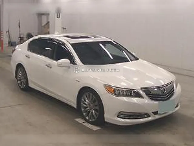 Honda Legend 2016, auction grade 4