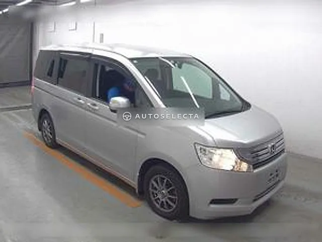 Honda Stepwgn 2010, auction grade 3.5