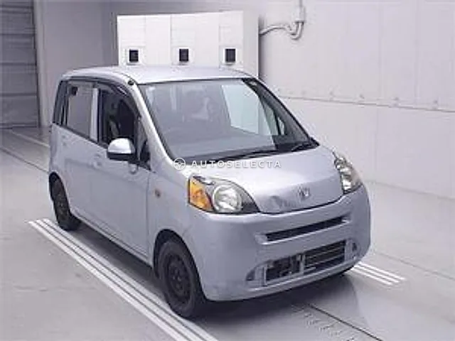 Honda Life 2010