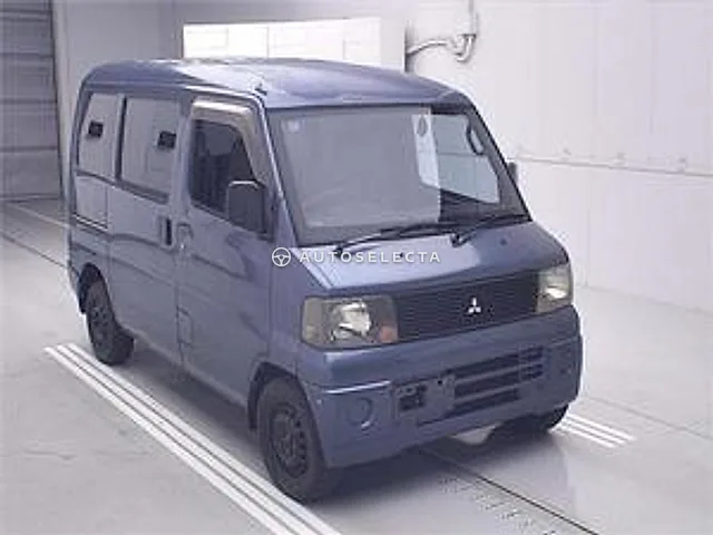 Mitsubishi Minicab 2005