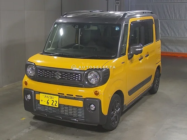 Suzuki Spacia Gear Turbo S 2022, auction grade 4
