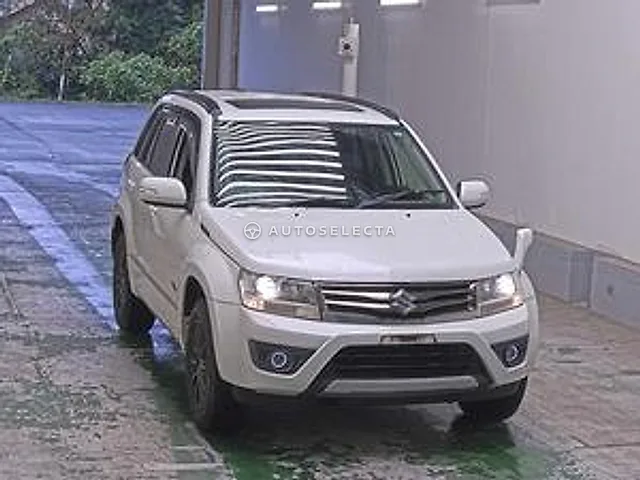 Suzuki Escudo 2015, auction grade RA