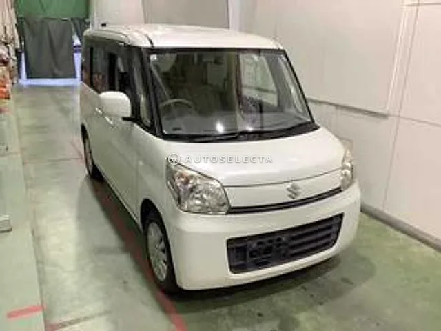 Suzuki Spacia 2013, auction grade 3