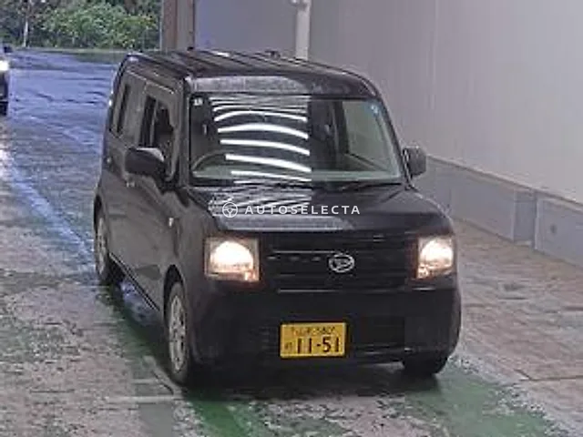 Daihatsu Move Conte 2014, auction grade 4