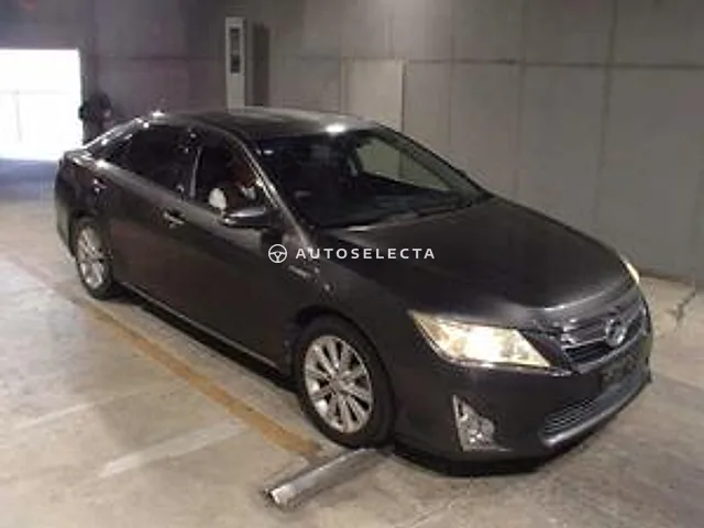 Daihatsu Altis 2012, auction grade 3