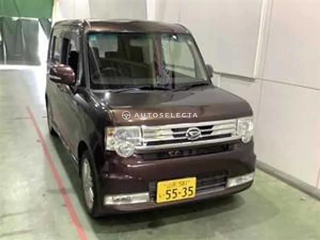 Daihatsu Move Conte 2014, auction grade 3.5