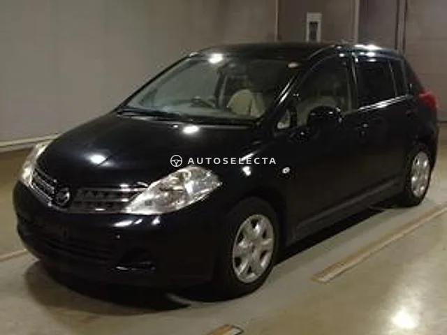 Nissan Tiida 2010, auction grade 3.5