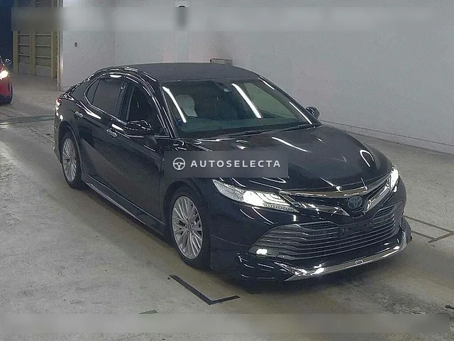 Toyota Camry 2018, auction grade 3.5