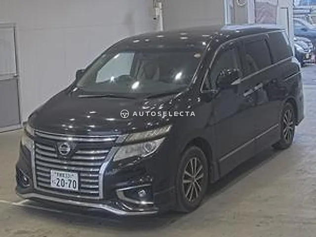 Nissan Elgrand 2018, auction grade 3