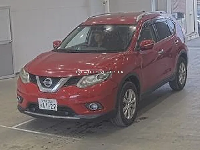 Nissan X-Trail 2016, auction grade 4