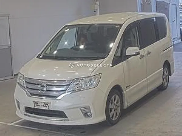 Nissan Serena 2012, auction grade 3.5