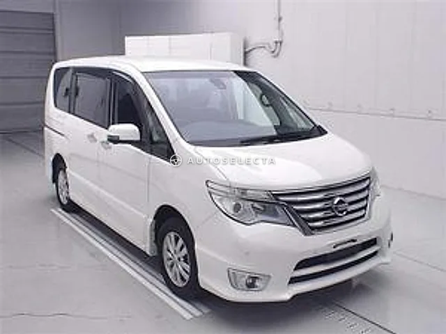 Nissan Serena 2015, auction grade 3.5
