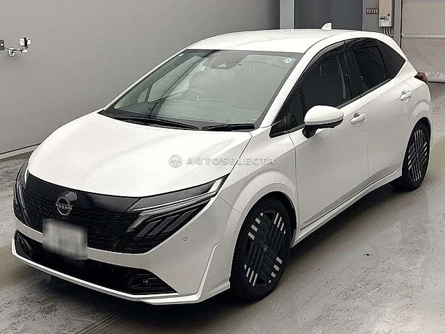 Nissan Aura 2024, auction grade 5