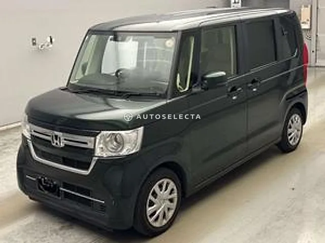Honda N-BOX 2022, auction grade 3.5
