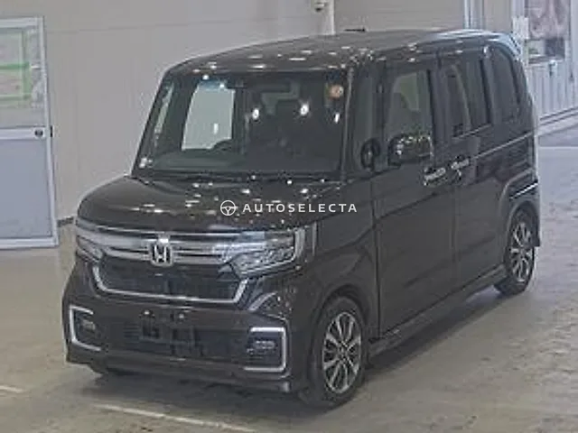 Honda N-BOX 2021, auction grade 3.5