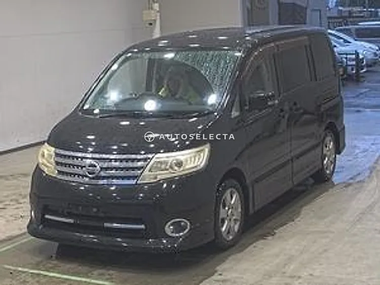Nissan Serena 2010, photo 1 of 1