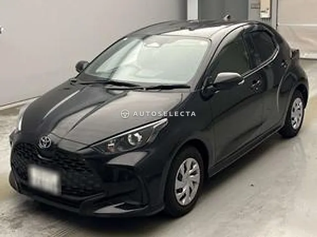 Toyota Yaris 2025, auction grade 3.5