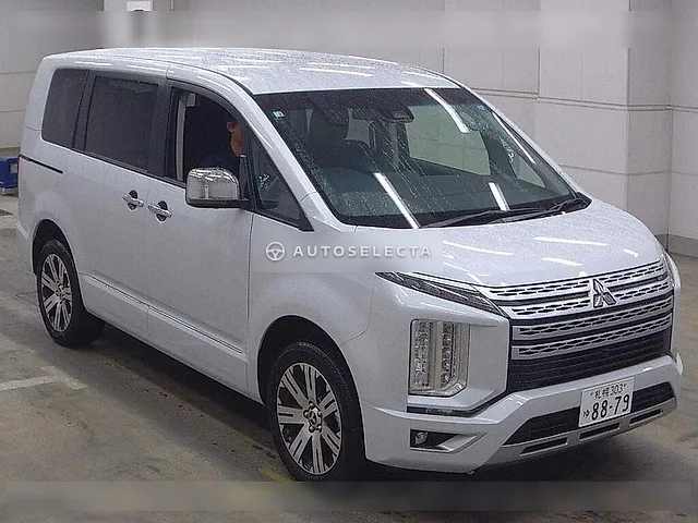 Mitsubishi Delica D:5 2026, auction grade 4.5