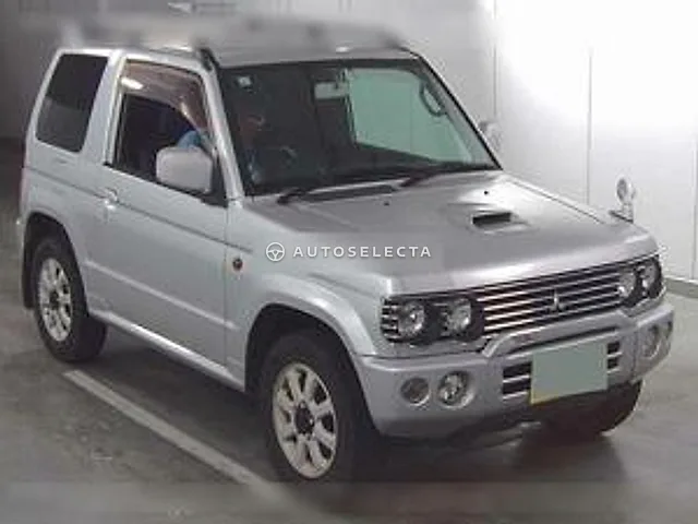 Mitsubishi Pajero Mini 2001, auction grade 3
