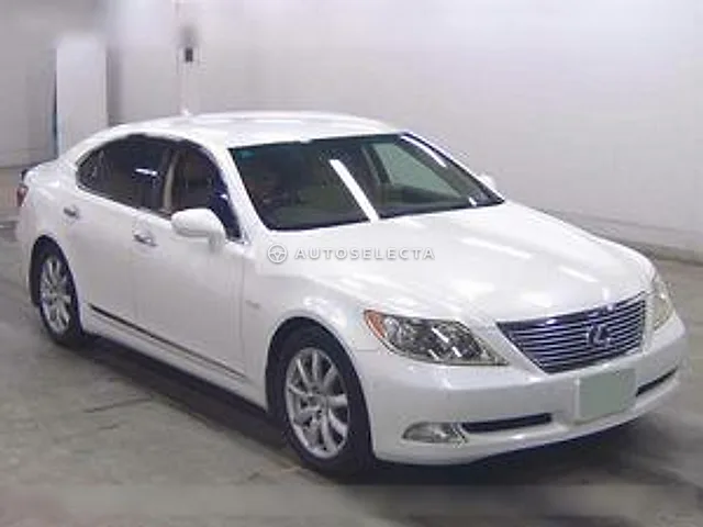 Lexus LS 2008, auction grade 4